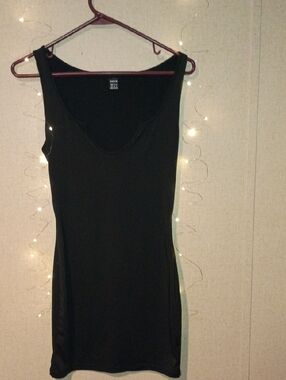 SHEIN Black Sleeveless Bodycon Dress
